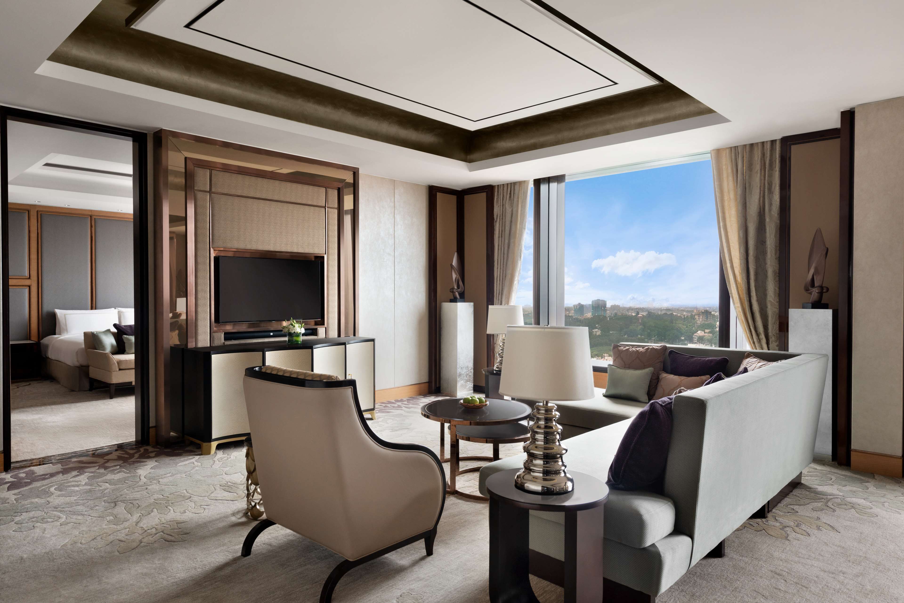 Premier Suite | Egyptian cotton sheets, premium bedding, down comforters