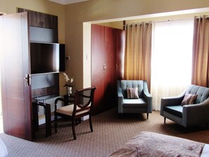 Premium bedding, down comforters, Select Comfort beds, minibar - Los Leones Hotel Boutique (Arequipa)