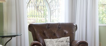 納齊茲珍珠飯店