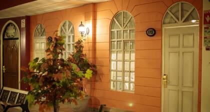 Hotel La Mansion Suiza