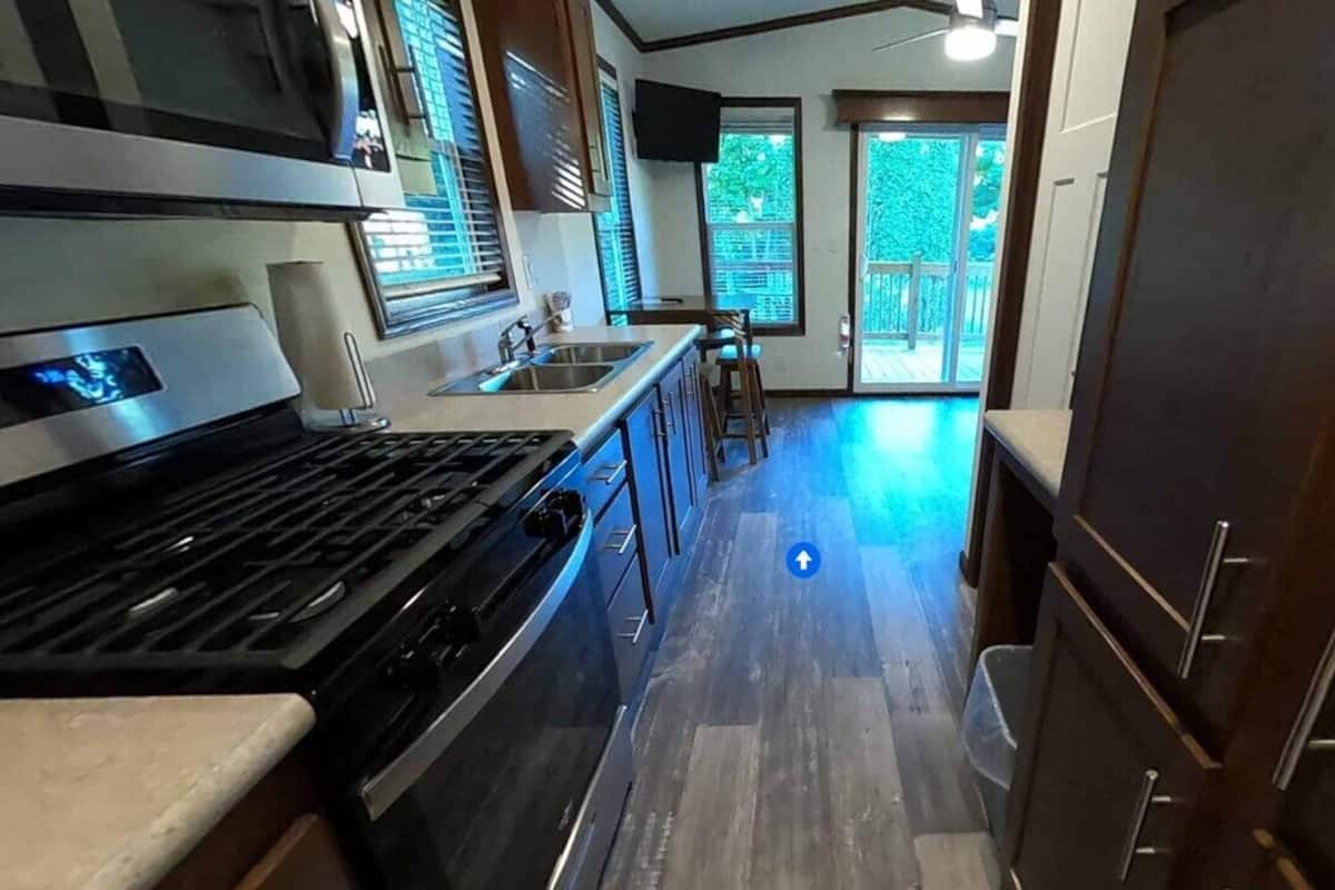 2 habitaciones, decoración personalizada y muebles diferentes