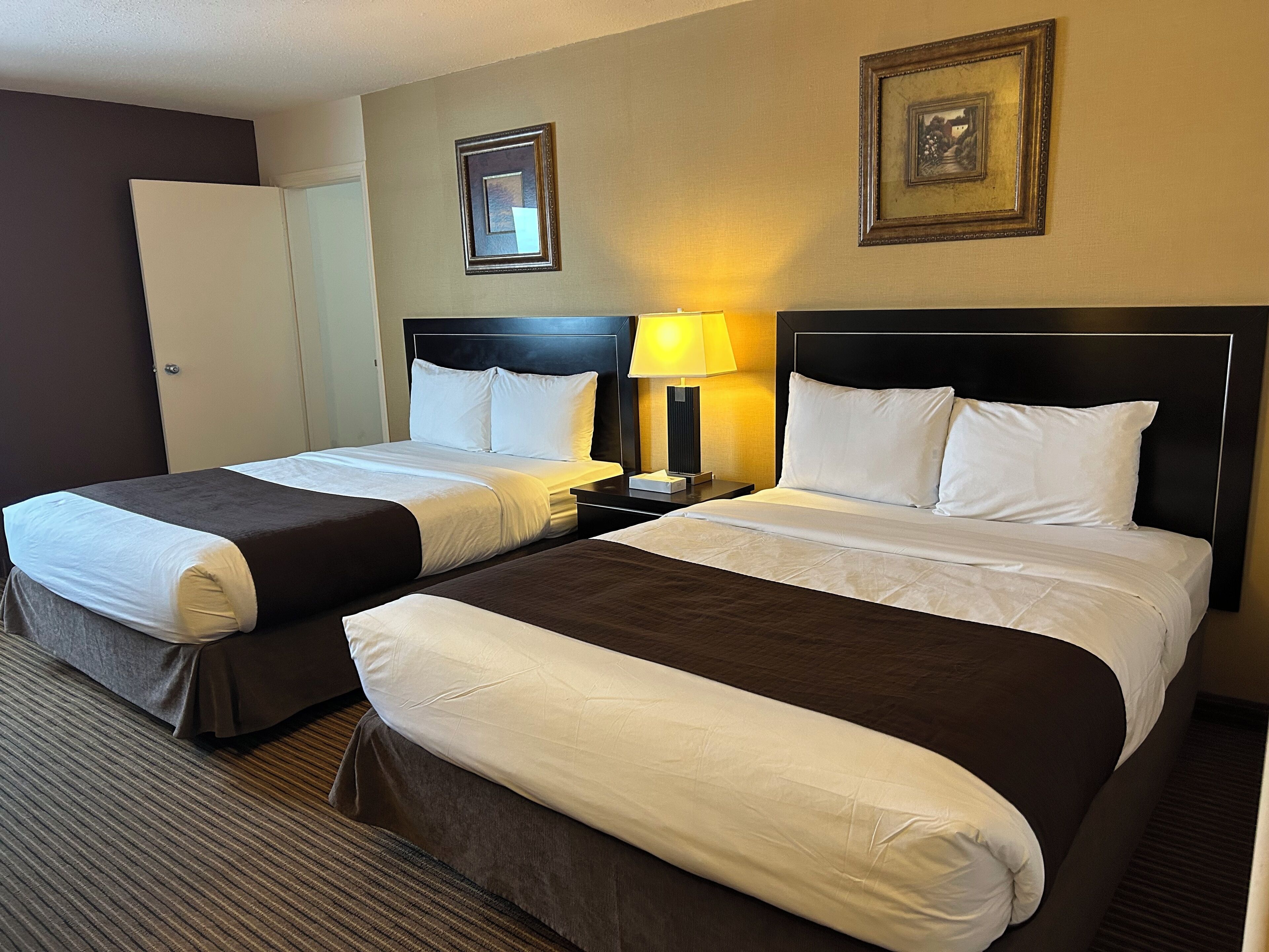 Desk, iron/ironing board, free WiFi, bed sheets