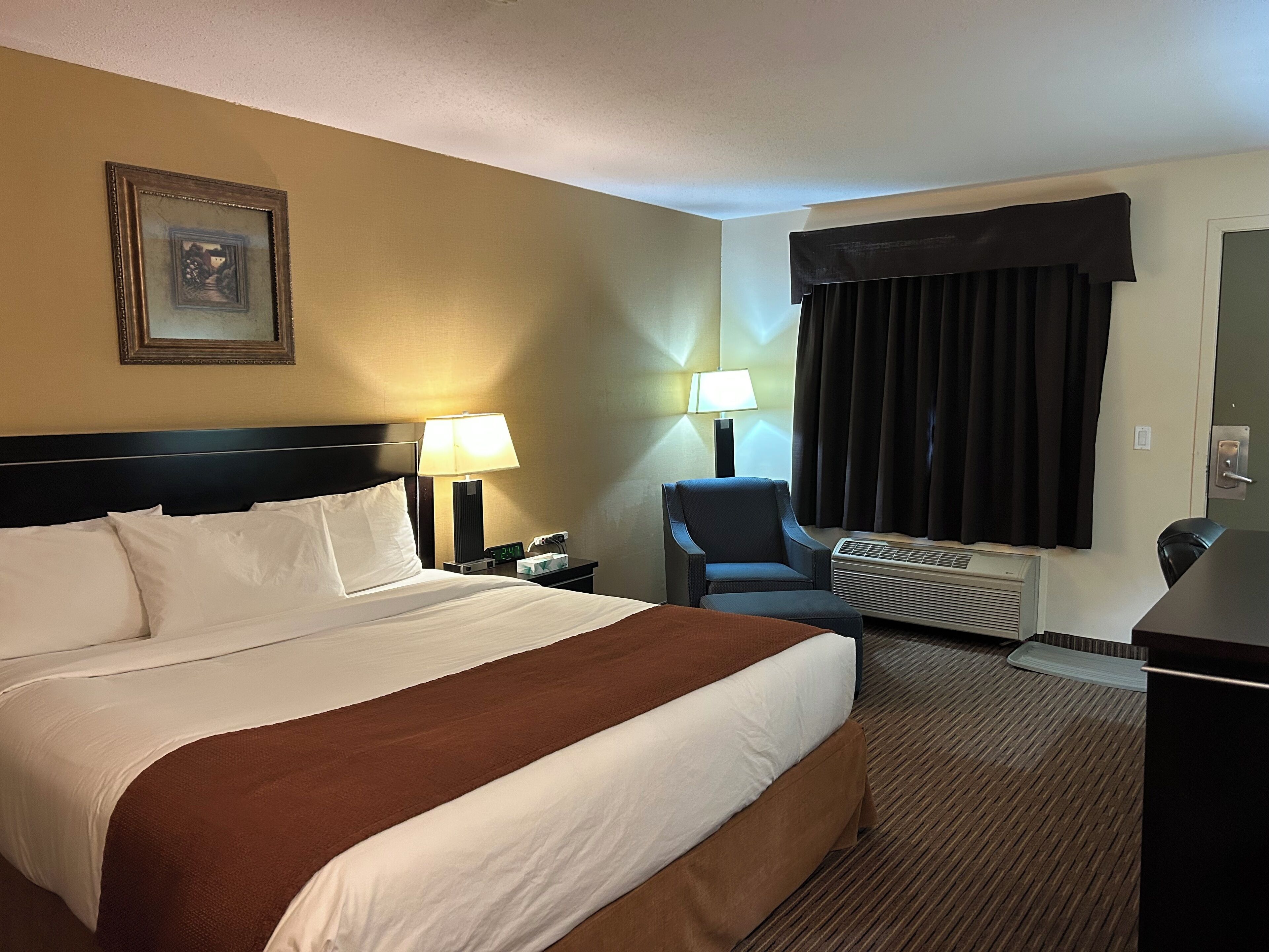 Matelas mémoire de forme, ameublement personnalisé, bureau