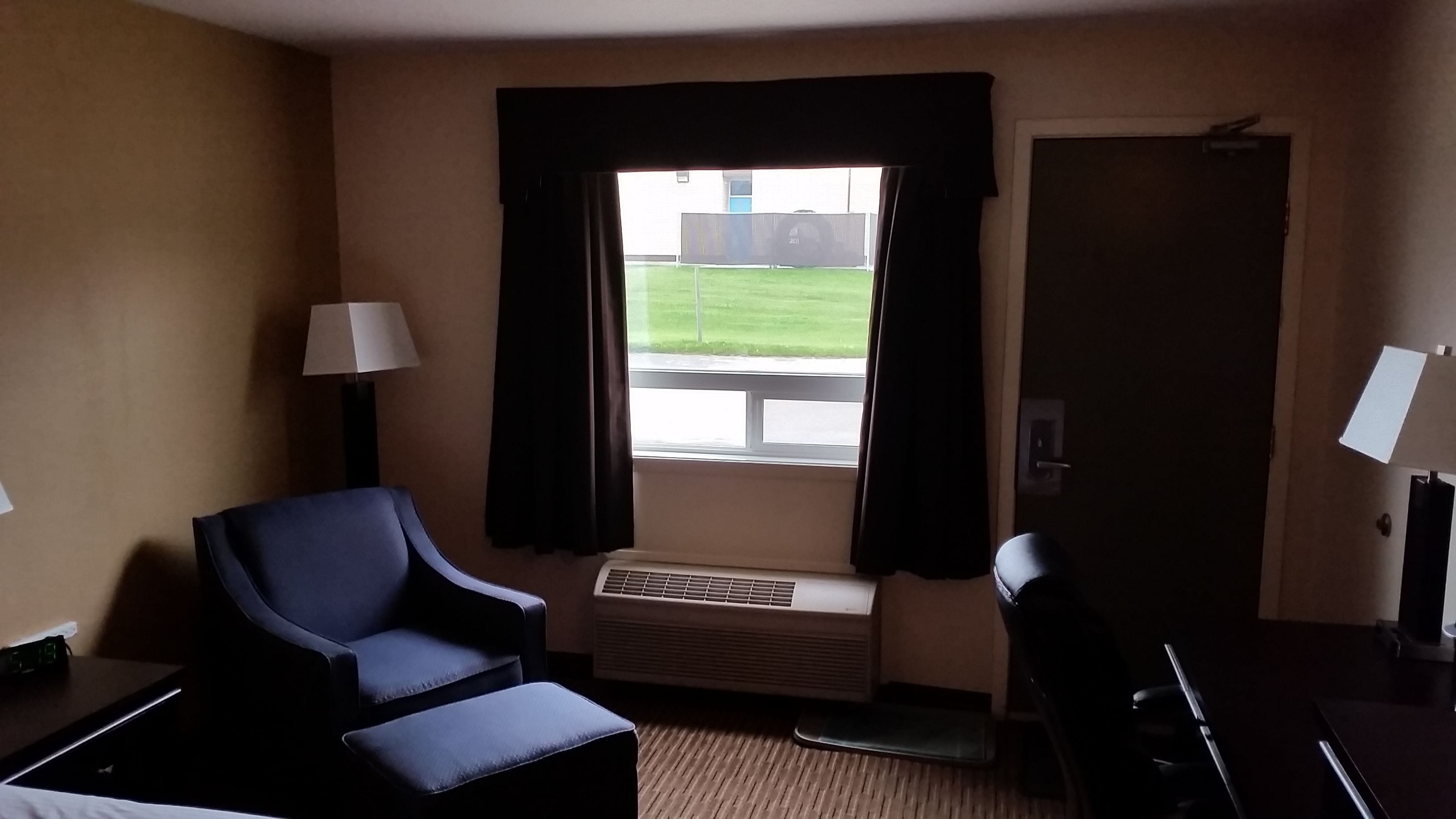 Studio, 1 King Bed | Desk, iron/ironing board, free WiFi, bed sheets