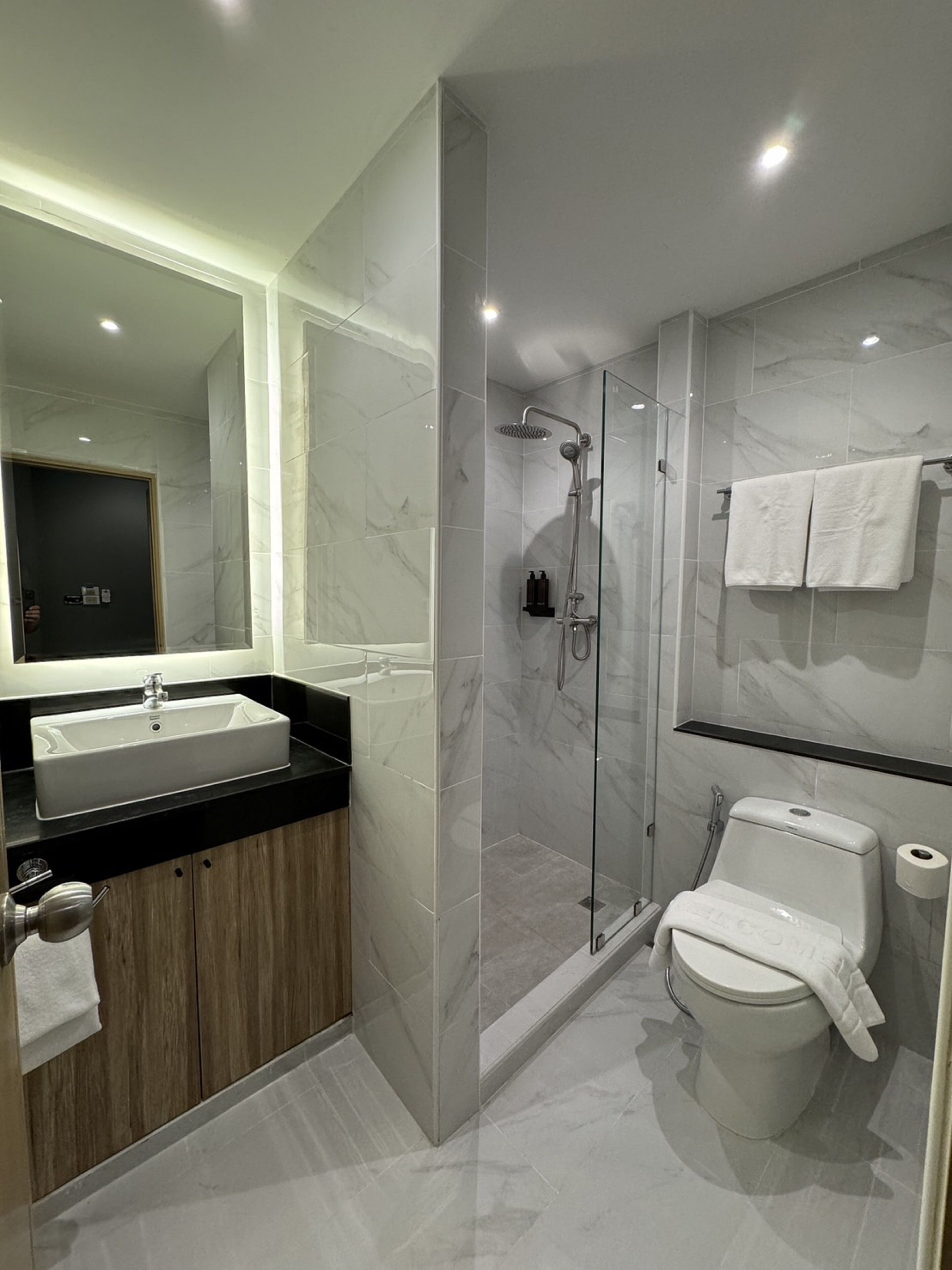 Photo - iCheck inn Sukhumvit 19