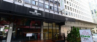 iCheck inn Sukhumvit 19