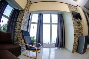 Appartement (A for 5 Persons- with 1 Sleep Sofa) | Uitzicht vanuit de kamer