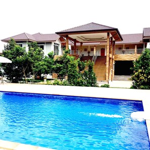 Outdoor pool - Baan Suan Khun Yaiy Nakhon Nayok (Nakhon Nayok)