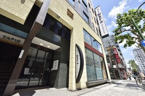 Property entrance - Hotel Wbf Sapporochuo (Sapporo)