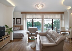 Leilighet – basic (for 2 persons) | Sengetøy av topp kvalitet, safe på rommet og individuelt innredet