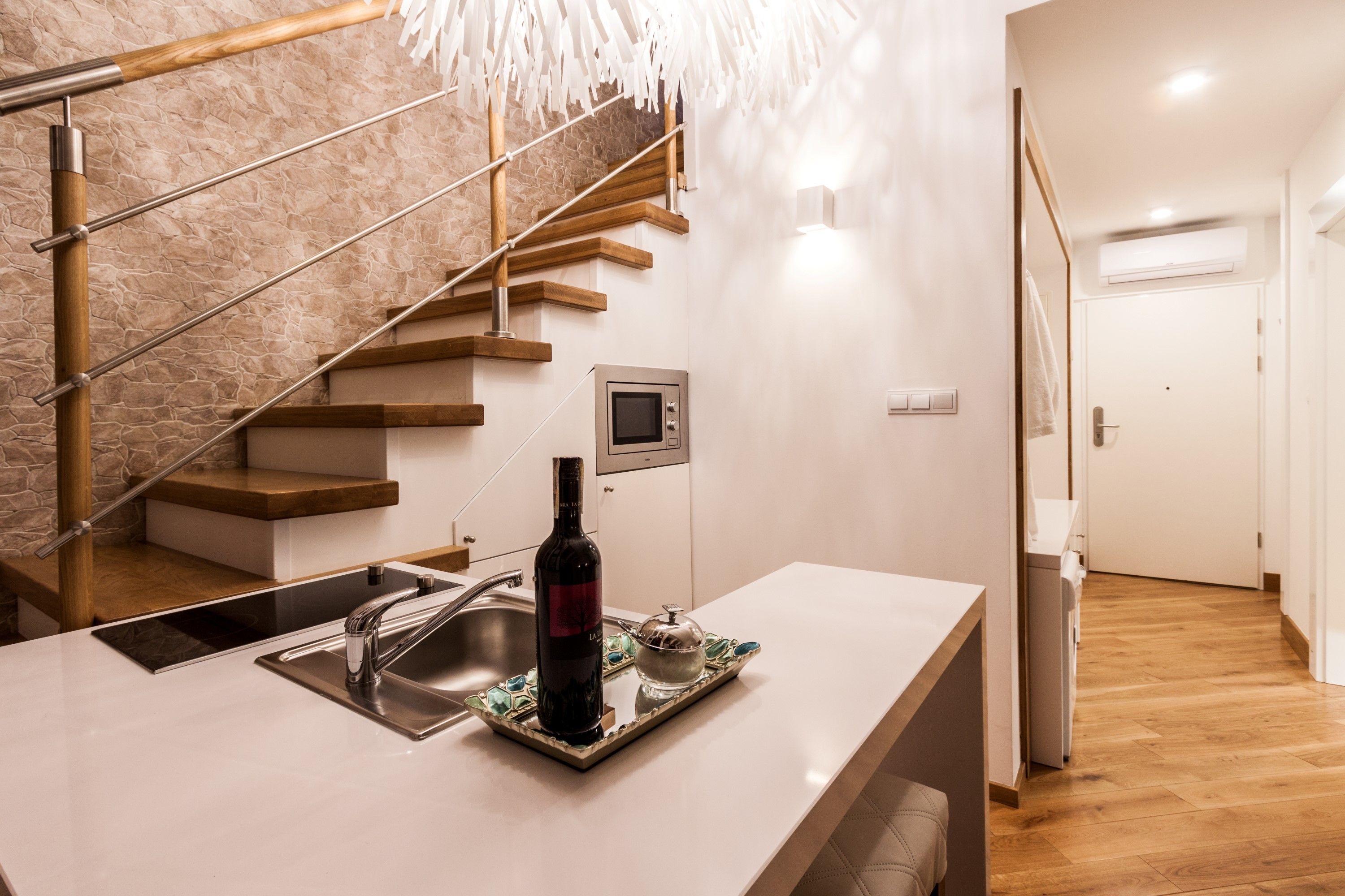 luxury apartment, 1 bedroom, hot tub (sauna) | private kitchenette | fridge