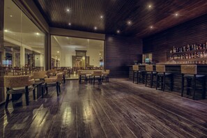 Bar (en el alojamiento)