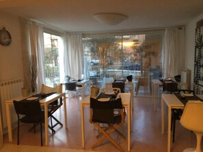 Restaurant - Villa Venice Movie (Venice)