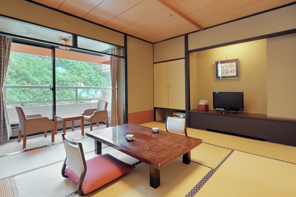 標準客房 (Japanese-Style) | 房內夾萬、免費 Wi-Fi