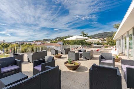 ํ
๋ผ์ค/ํํฐ์ค