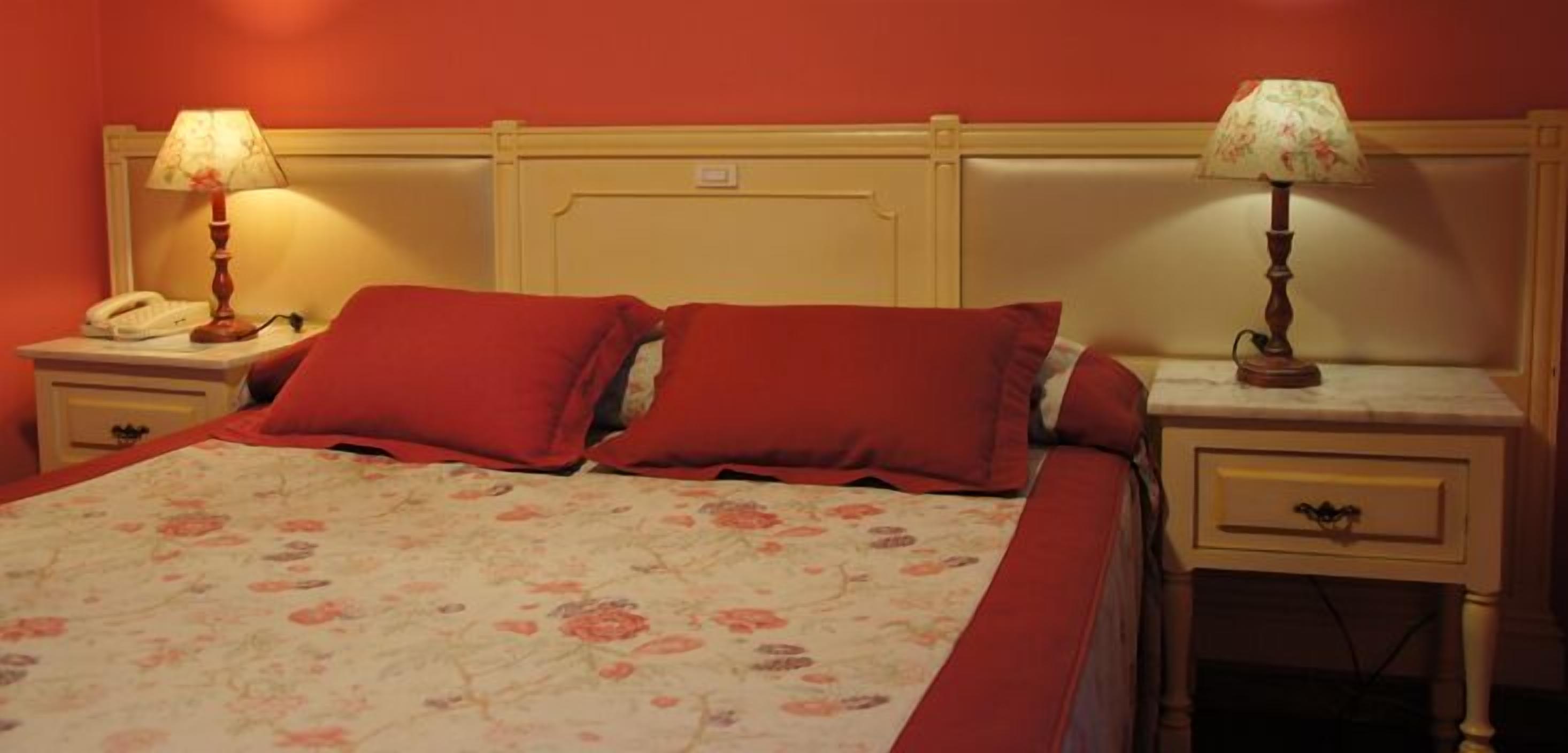 desk, blackout curtains, free cots/infant beds, rollaway beds