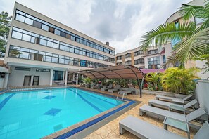 Front of property - Weston Hotel (Nairobi)
