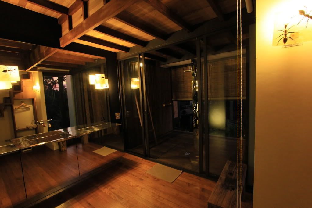 Tree Top Nest | Bathroom