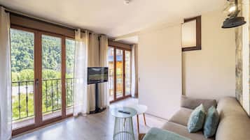Apartamento Confort, 1 habitación | Ropa de cama de alta calidad y edredones de plumas