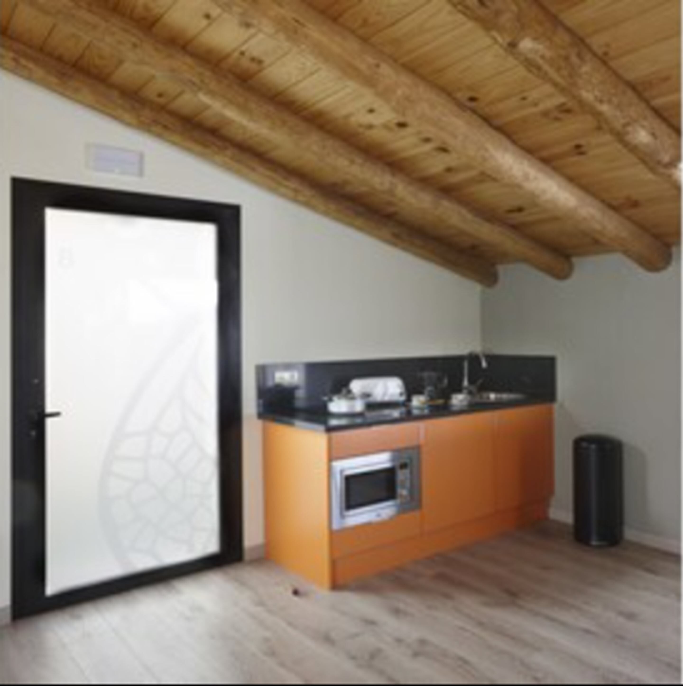 duplex, 1 bedroom | private kitchenette