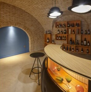 Bar (on property) - Hotel Restaurante Galeria Essentia (Aracena)