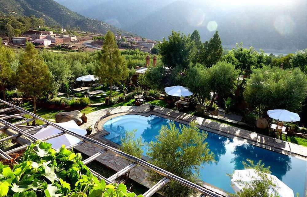 Auberge Chez Momo II by null