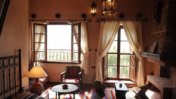 Televisión, chimenea