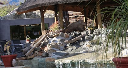 Aan Die Oewer Guest House