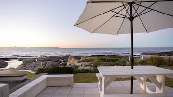 Rumah | 2 kamar tidur, seprai premium, brankas, dan setrika/meja setrika