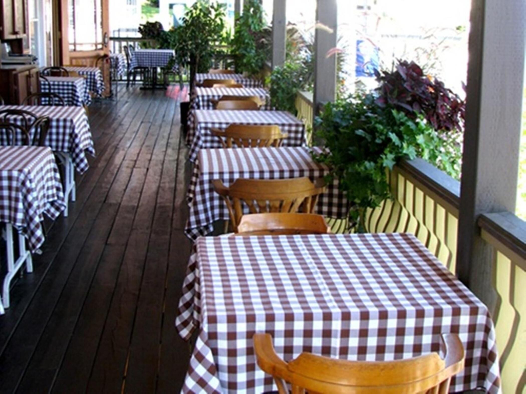 breakfast and dinner served