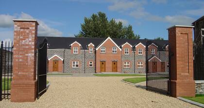Stable Court Apartments