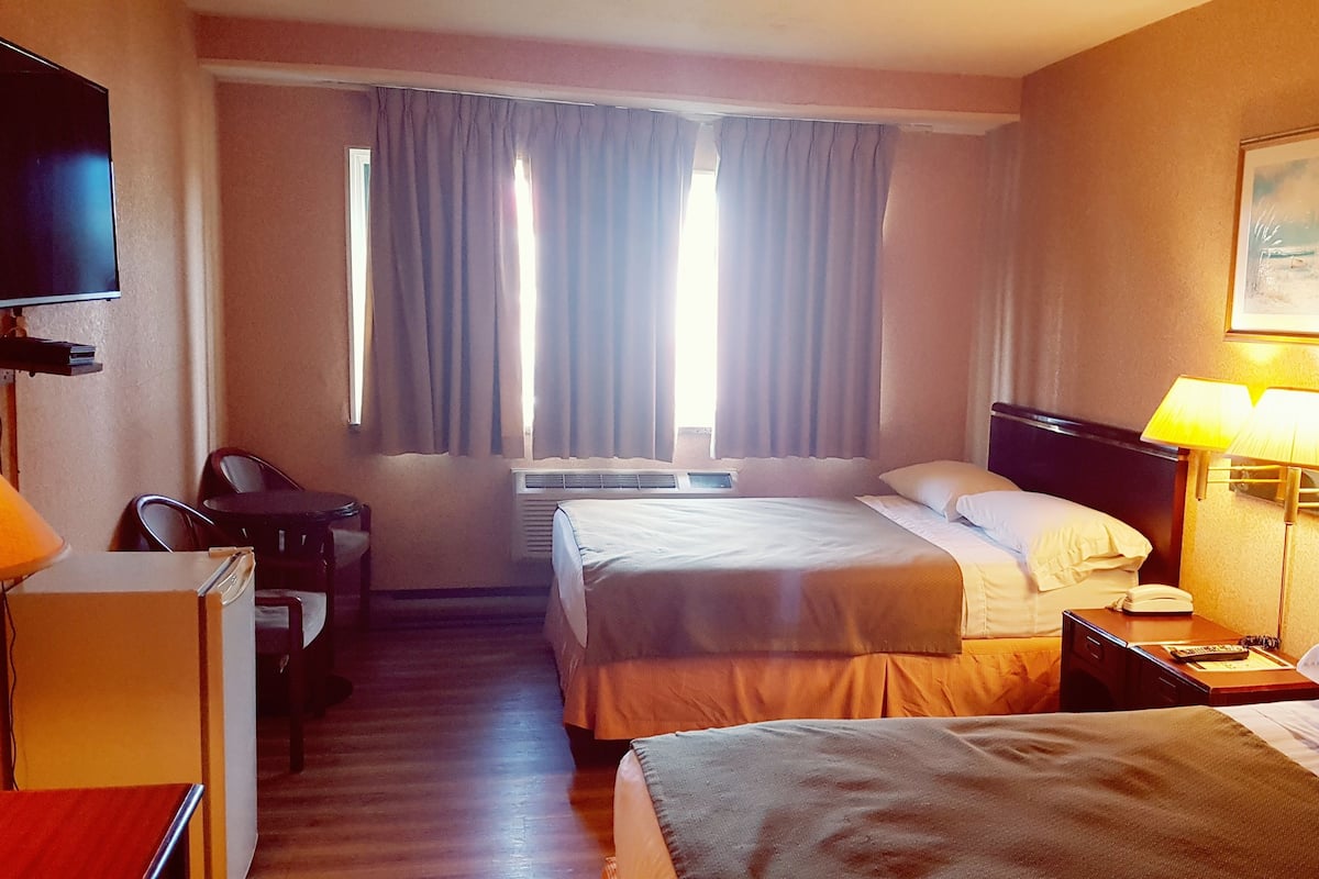 Room, 2 Double Beds | Desk, iron/ironing board, rollaway beds, free WiFi