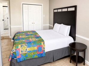 Penthouse | Soundproofing, free WiFi, bed sheets - Paradise Inn (Wildwood)
