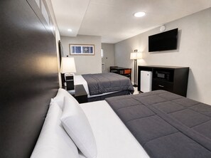 Deluxe kamer, 2 queensize bedden | Geluiddichte muren, gratis wifi, beddengoed