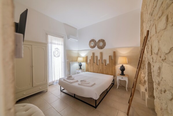 Wifi gratis y ropa de cama 