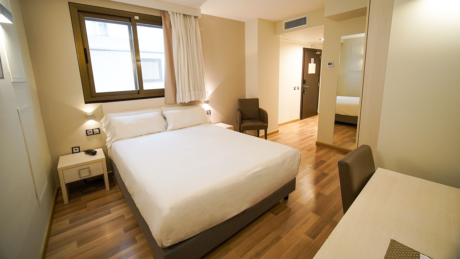 Down duvets, minibar, in-room safe, individually furnished