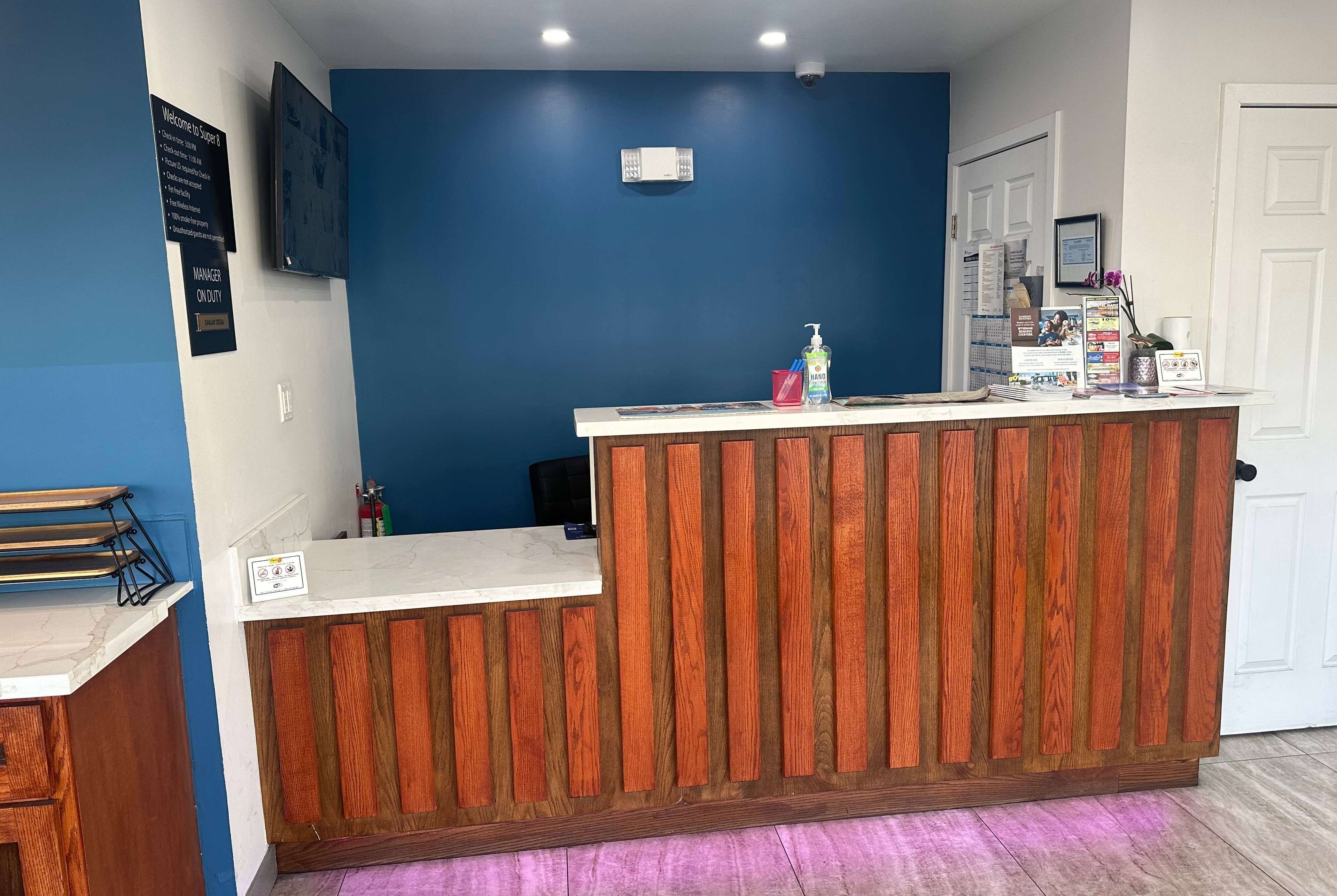 Foto - Super 8 by Wyndham Oceanside Downtown