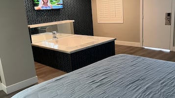 1 habitación y ropa de cama
