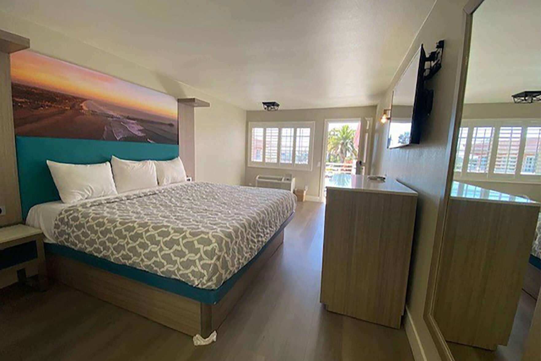 1 多间卧室、床单