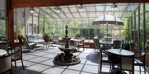 Petit déjeuner continental compris tous les jours