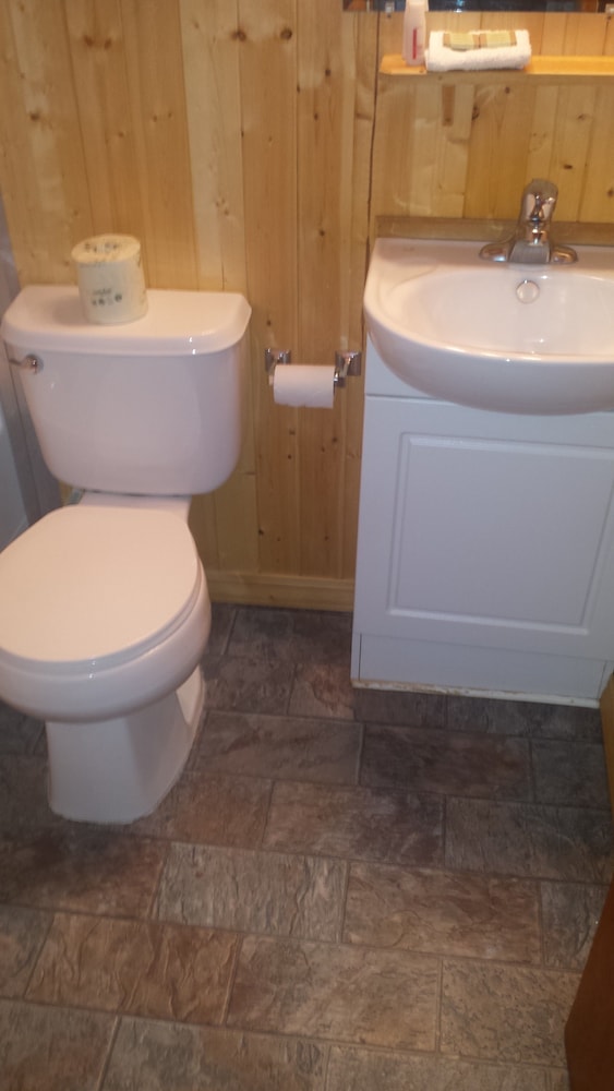 Lakeside Motel by null