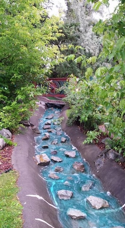 Mini-golf