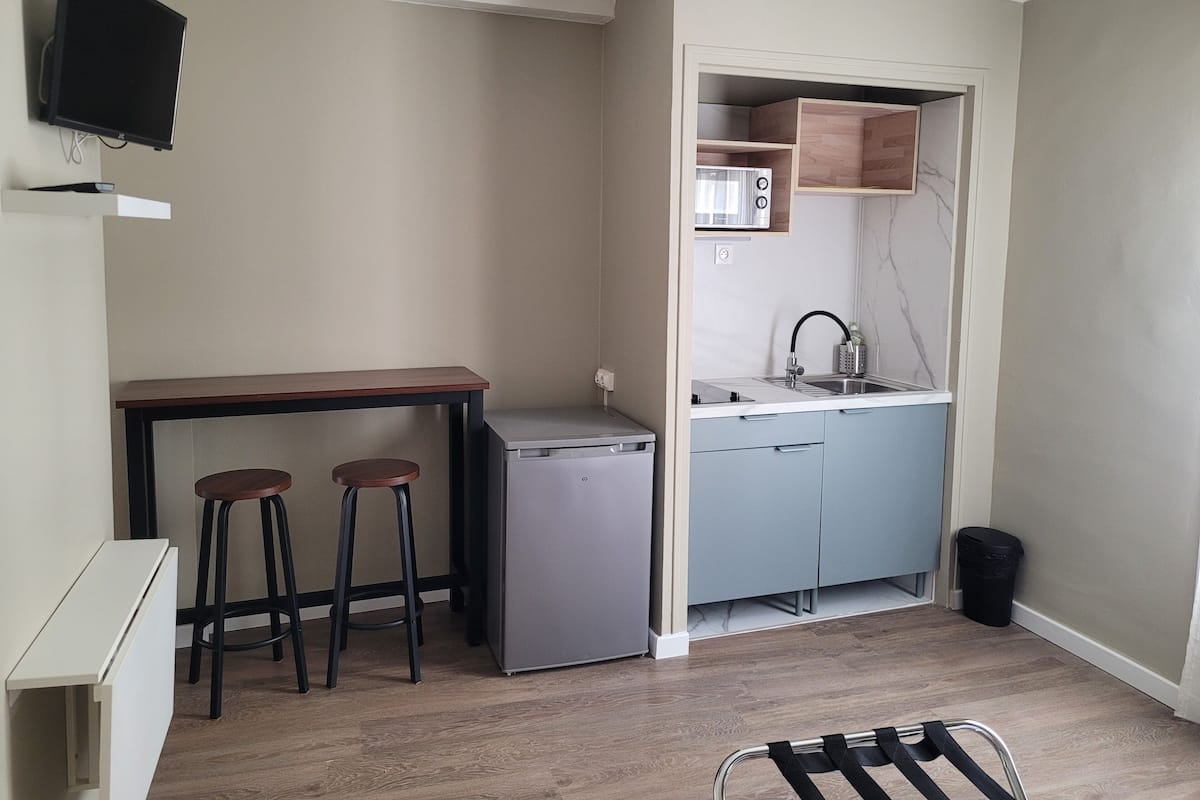 Studio Supérieur | Güneşlik/perde, ütü/ütü masası, ücretsiz kablosuz İnternet