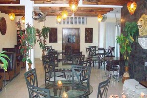 Dining - Hotel Real Azteca (Chetumal)
