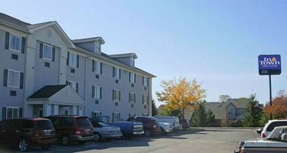 InTown Suites Extended Stay Indianapolis IN - Greenwood