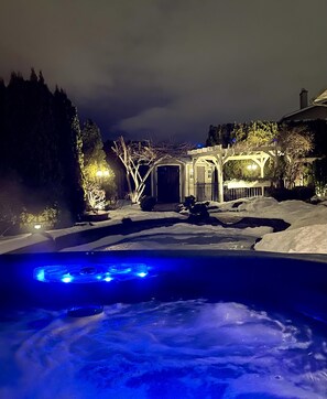 Exterior - A Vista Villa Couples Retreat (Kelowna)