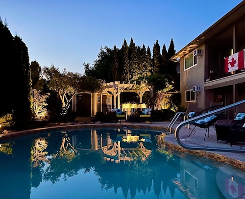 A Vista Villa Couples Retreat