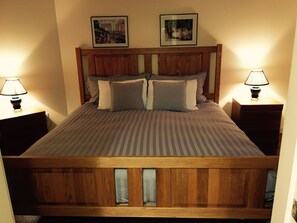 Chambre Majestueuse, 1 très grand lit