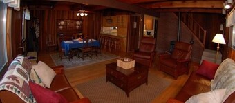 1028 Silverwood Circle