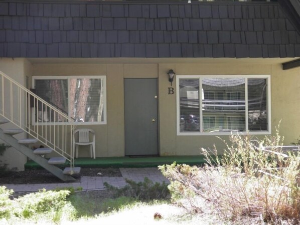 Exterior - 1149 Herbert Unit B (South Lake Tahoe)